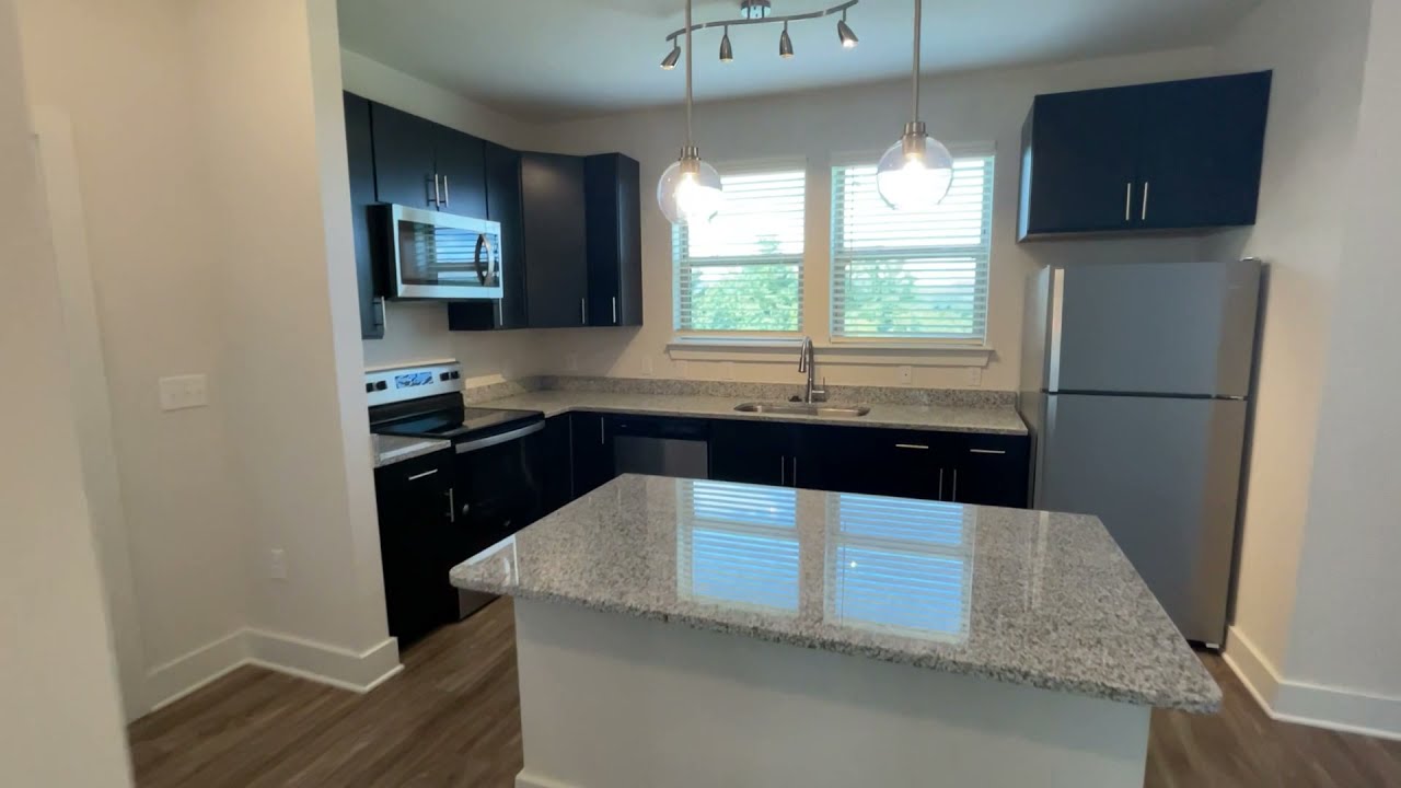 Burton Hills - B3 (Carriage Home) Walkthrough