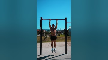 STOP DOING PULL UPS LIKE THIS: (SAVE A FRIEND!)