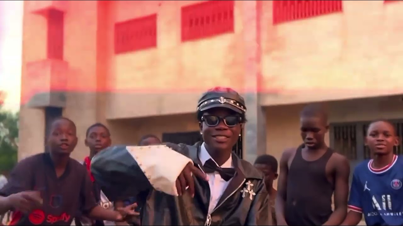 BAB LOUP MOOD CLIP ….