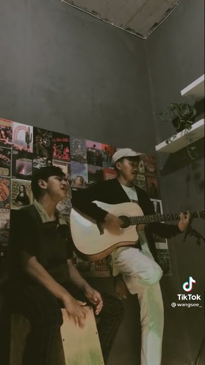 Story WA !! Yang Sedang Sedang Saja cover wangsee
