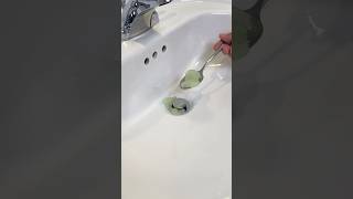 Say Goodbye to Clogged Drains With This Easy Hack!