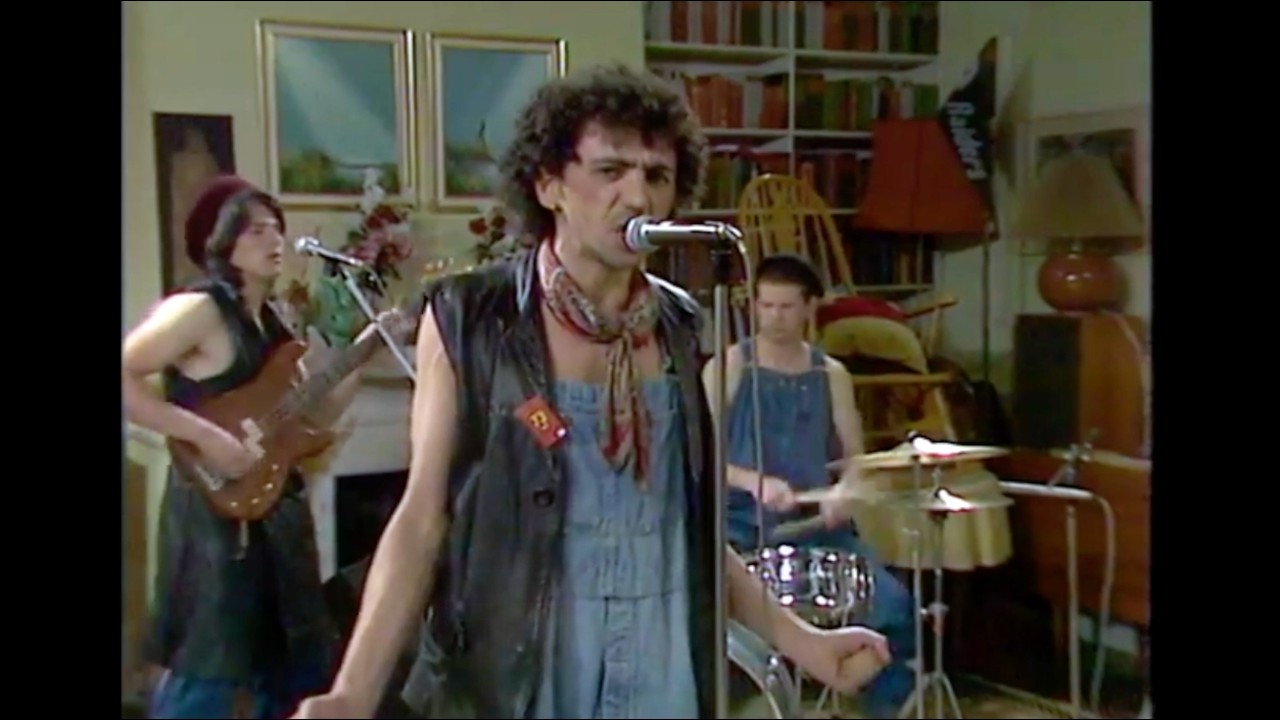 Dexys Midnight Runners - Come On Eileen - live on No. 73 in 1982