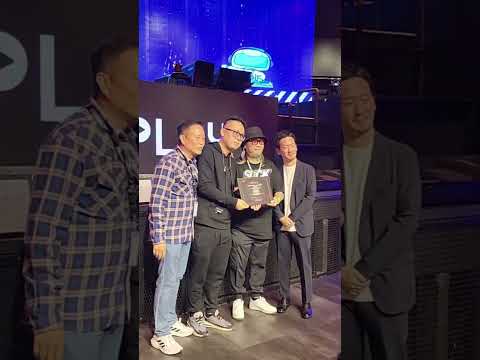 Pioneer DJ Malaysia bagi award