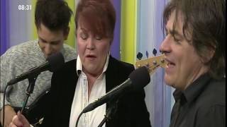 Video thumbnail of "Flashback feat. Zdenka Kovačiček acoustic - Večeras pjevam blues"