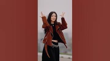Thumbnail of Perfect body with a perfect smile #newsong #dancemusic #hollywood #shorts #viralvideo #romatic