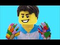 Bogdan are mainile si fata LEGO | Sketch | Video pentru copii