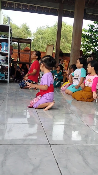 Download lagu Bocil Nari tradisional #taritradisional #dessen #mayangayu #tarijawa #tari #nari #tarianaktk
