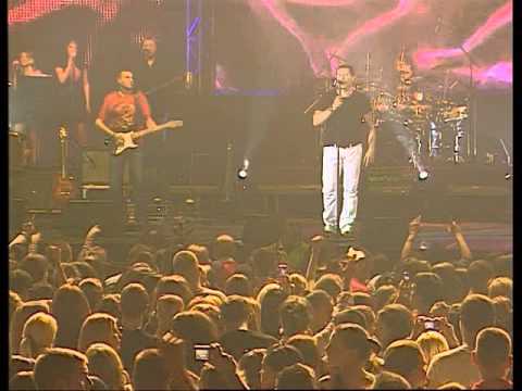 Aco Pejovic - Jednom se zivi - (Live) - (Hala Pionir 01.10.2010.)