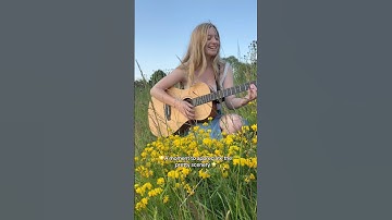 Lemonade fizz music video out now! 💖💖#newmusic #acousticmusic #chilledpop #newmusicfriday