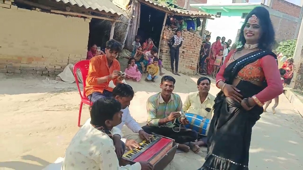 छोटे दाने वाला बिछुआ अजबे बना