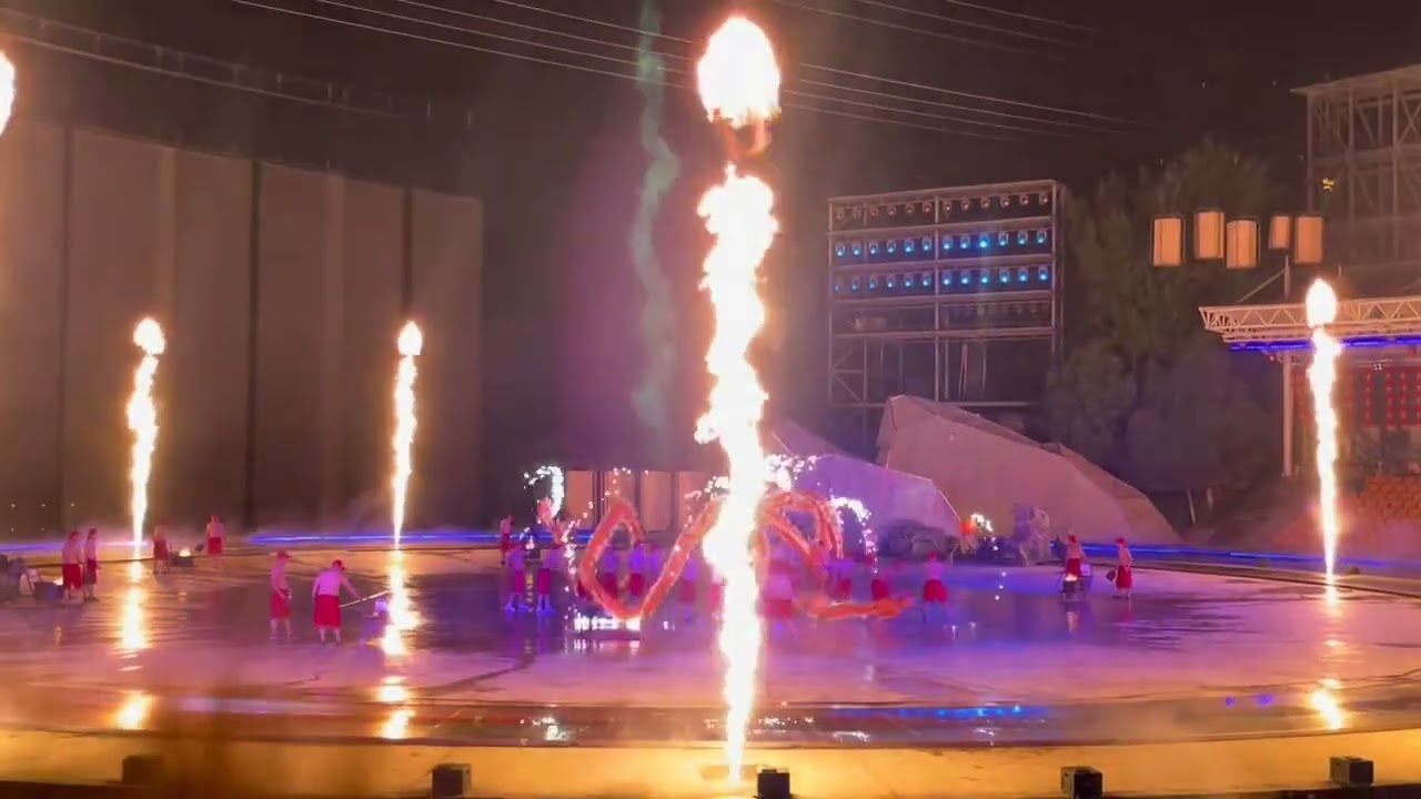 重慶非遺文化-打鐵花，元宵節盛大演出