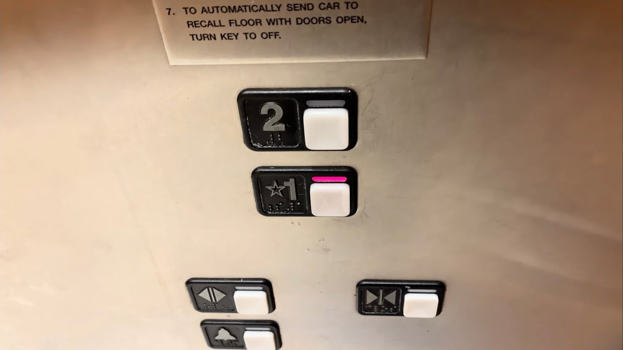 Schindler 300A Hydraulic Elevator @ Macy's, The Mall at Wellington Green, Wellington, Florida