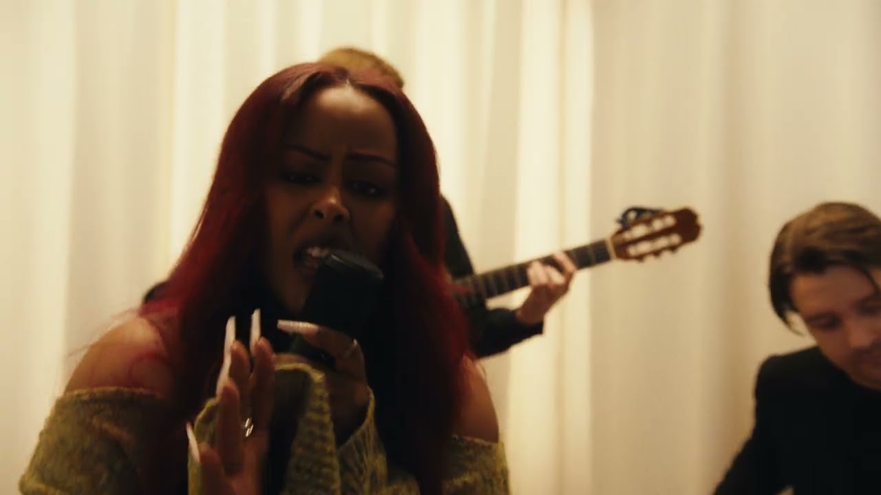 Watch Cherrie - LE! (Visual) on YouTube Watch Cherrie - LE! (Visual) on YouTube