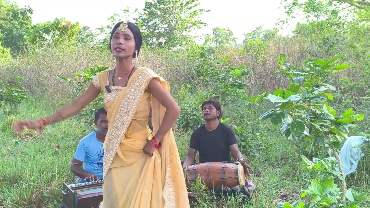 गड़ गय हृदय में पतरकी तोर संवरकी अखियां 