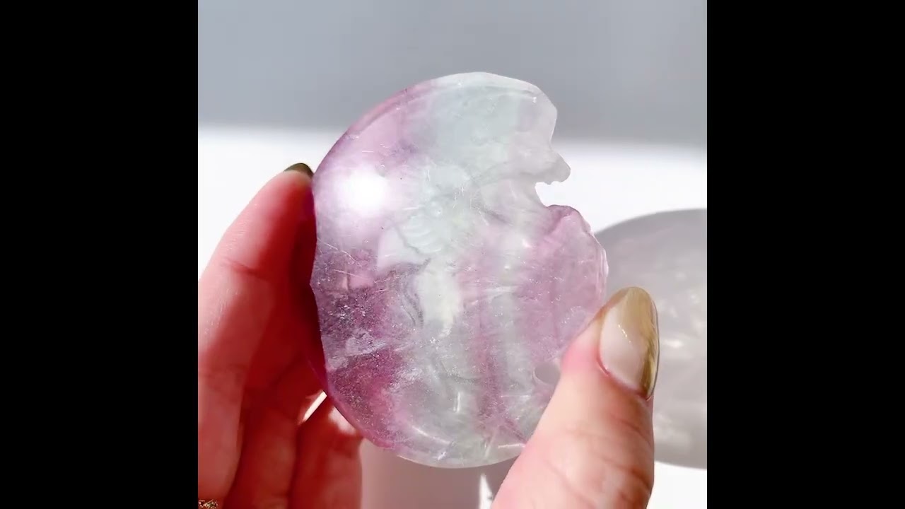 レインボーフローライト ユニコーン彫刻 | ユニコーン型 | Crystals by