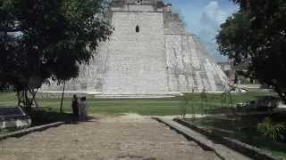 Uxmal Maya tempel acoustic sounds