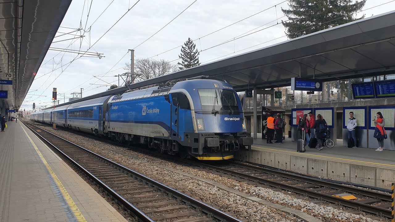 Abfahrt ČD RJ 257 “Vindobona” Berlin Hbf - Graz Hbf in Wien Meidling (28.03.2024)