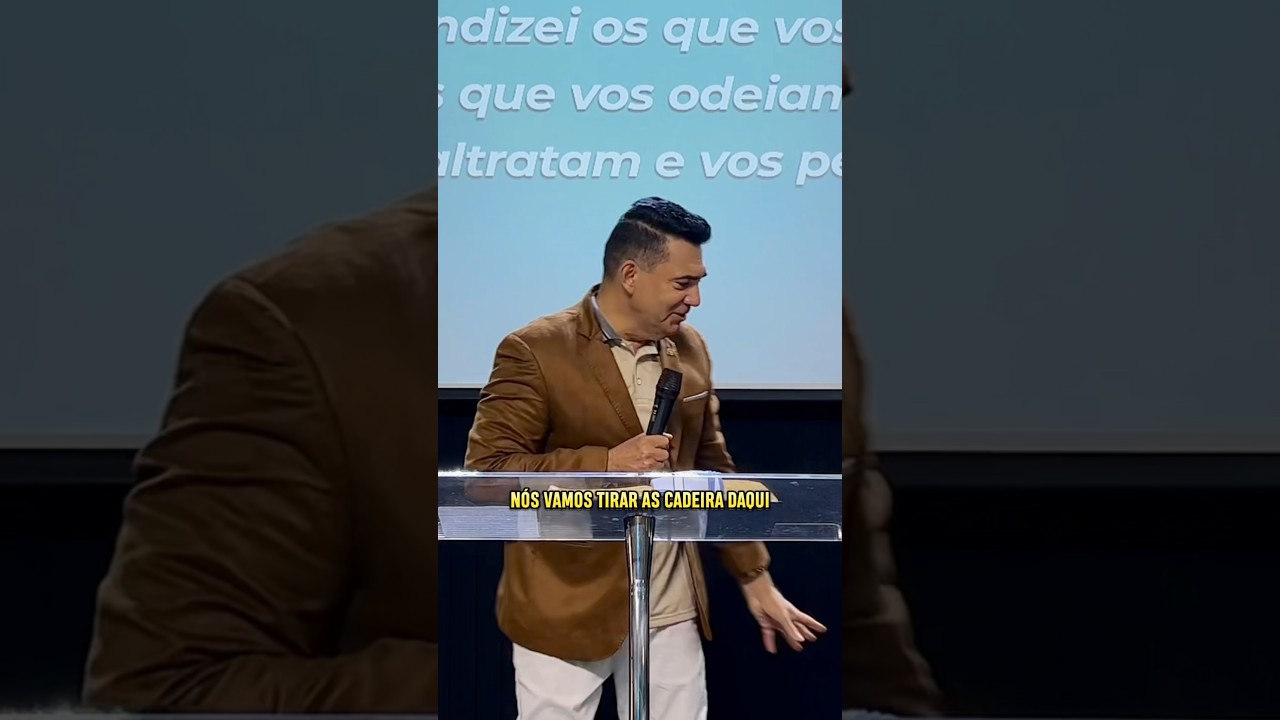 FOI SÓ TIRAR AS CADEIRAS DO PÚLPITO OS PASTORES CAÍRAM FORA😱