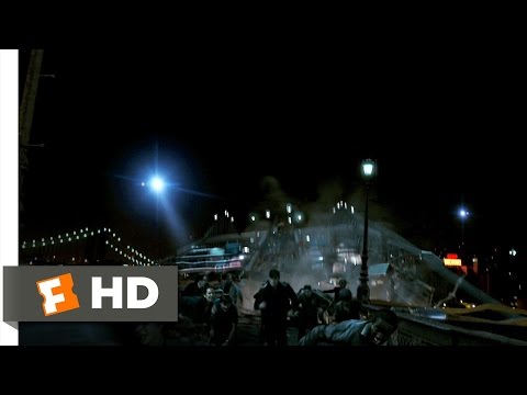 Cloverfield (2/9) Movie CLIP - Brooklyn Bridge Collapse (2008) HD