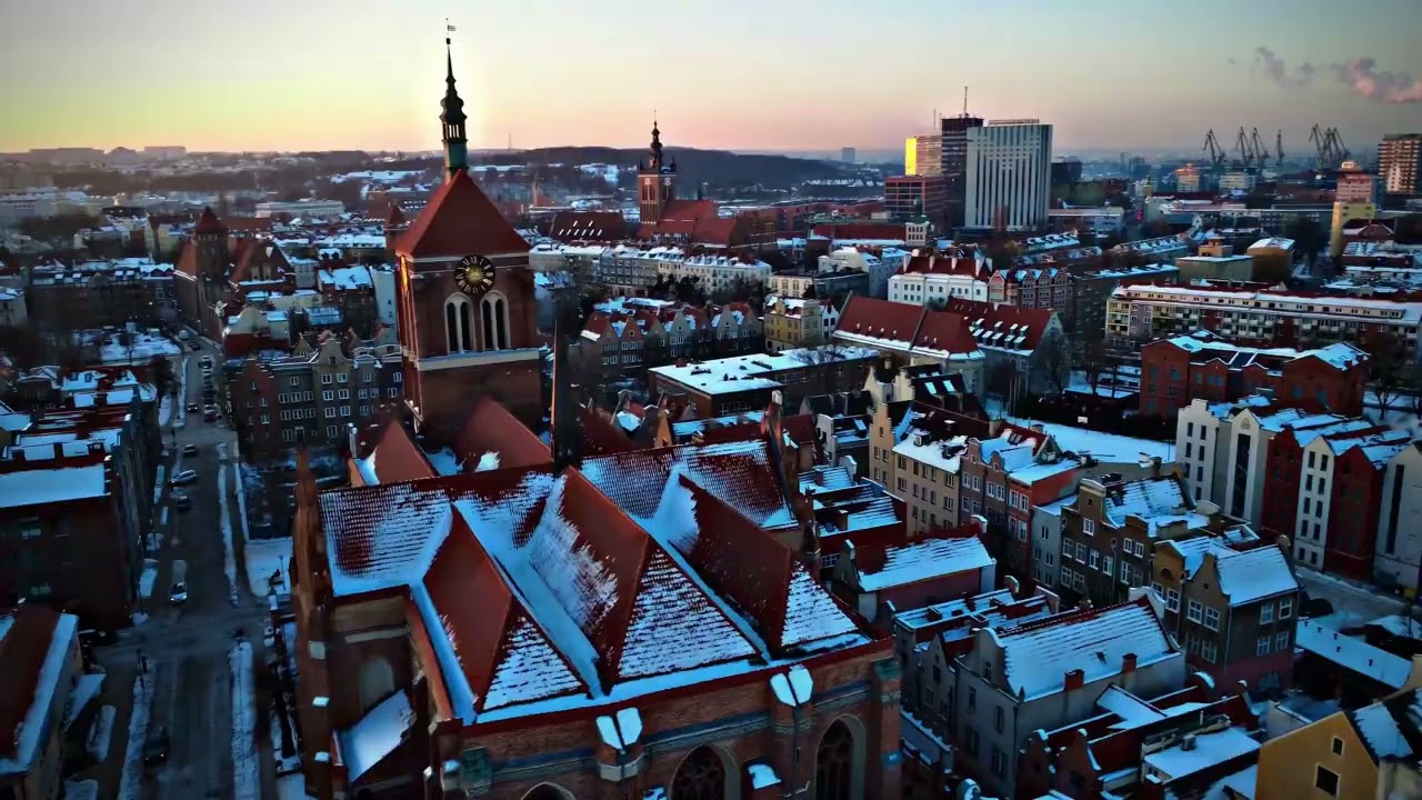 Frozen Gdansk, Poland 🇵🇱, 4K drone view