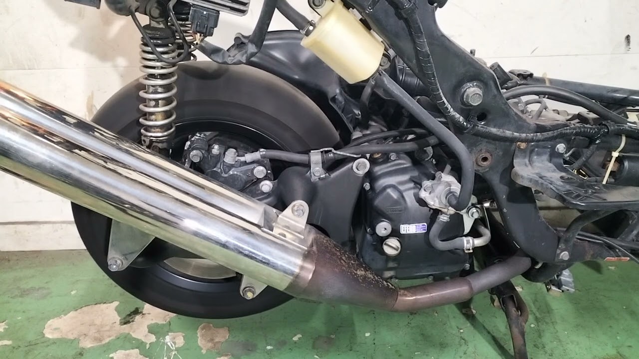 マジェスティ250C SG03J-079 エンジン始動動画 - YouTube マジェスティ250C SG03J-079 エンジン始動動画 - YouTube