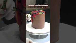 The Easiest Beautiful Cake Decor🍓