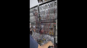 Doepfer Modular A-100   Sequence and ambient improv:   AZ -5