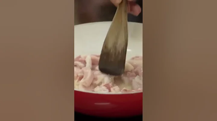 Xem món ăn: THỊT RANG CHÁY CẠNH - cách rang ngon chuẩn vị nhà hàng https://youtu.be/oIB3rLntZjo