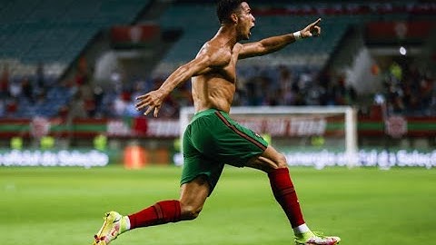 CRISTIANO RONALDO MARCA GOL HISTÓRICO CONTRA A IRLANDA E QUEBRA RECORDE PESSOAL | 1 MINUTO #15