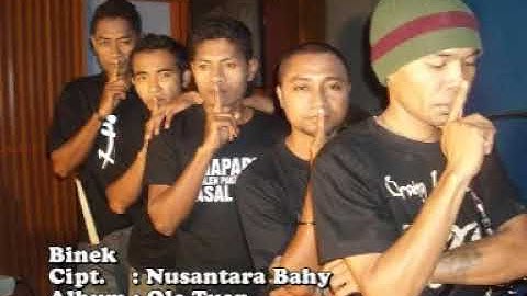 BINEK   FAJAR BAND