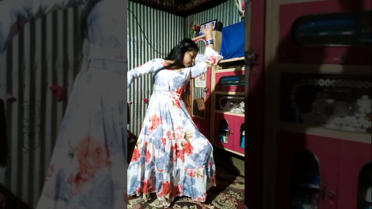 Do lafzo mein ❤️#reels #youtubeshorts #dance #love #subscribe