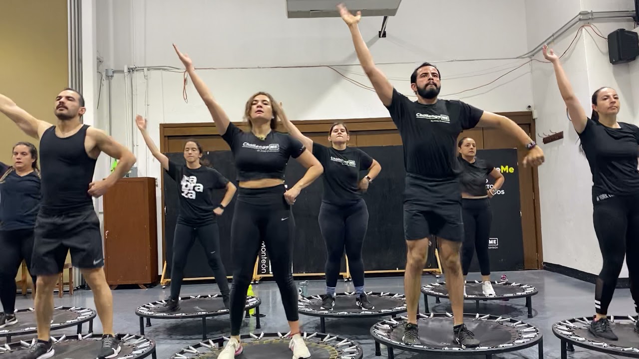 Clase completa de POWERJUMP 55 minutos. Aprende a entrenar con nosotros PRINCIPIANTES