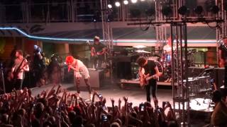 Proof Paramore parahoy set 2 3/9/14