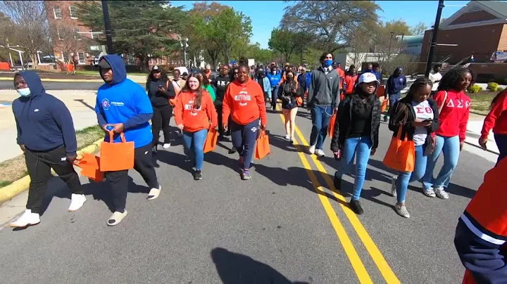 Virginia State students rally to help classmates a...