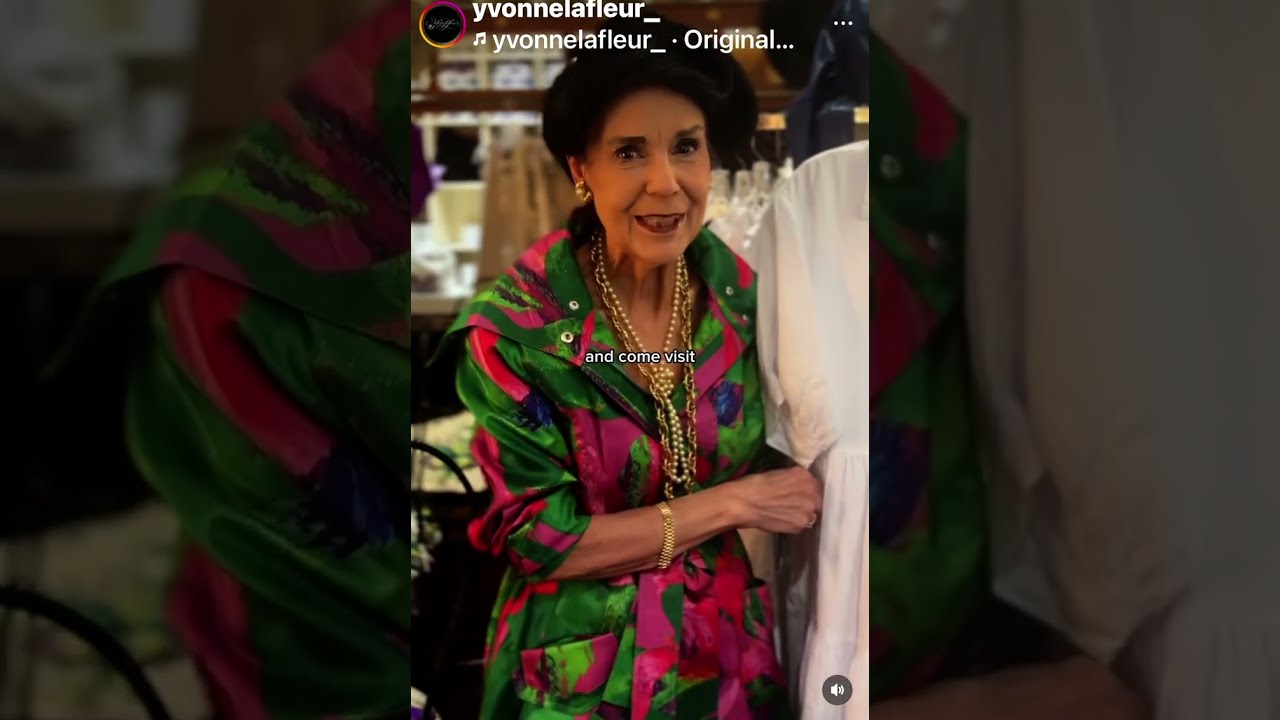 ASMR w Yvonne LaFleur. 