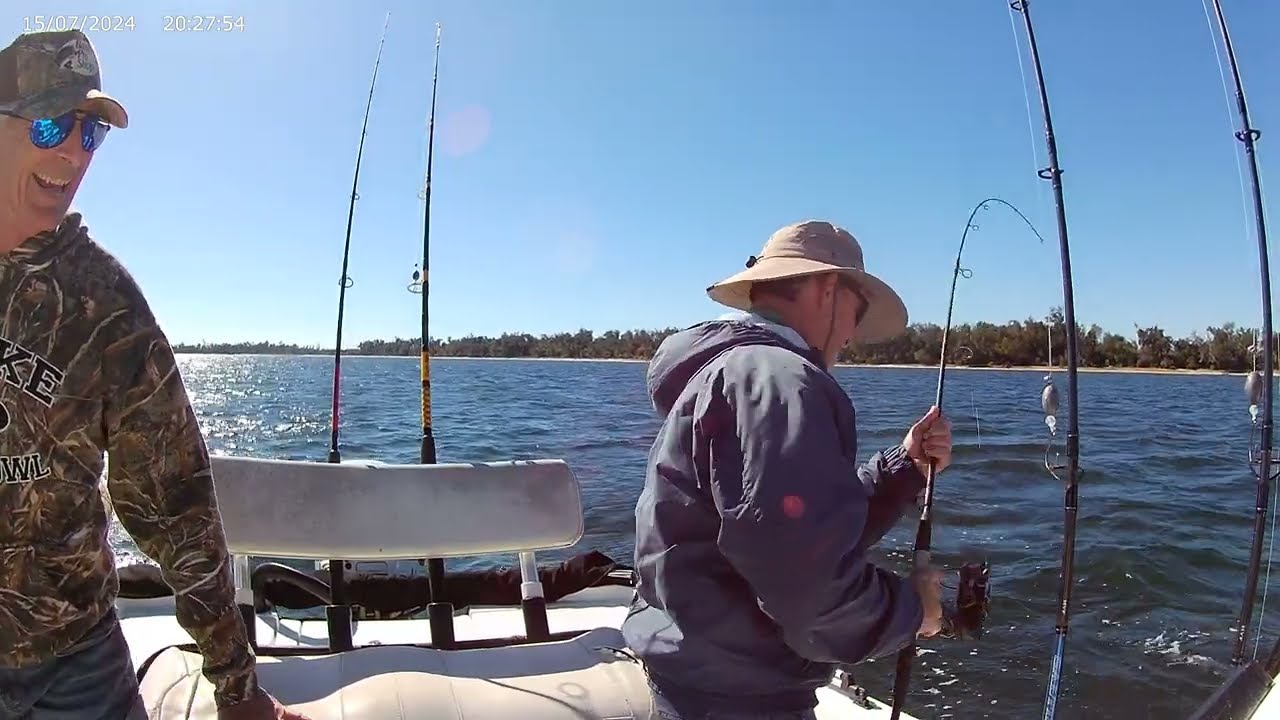 Ловля большого красного люциана и морского окуня с Кевином у берега в Панама-Сити 15 ноября 2024 ...