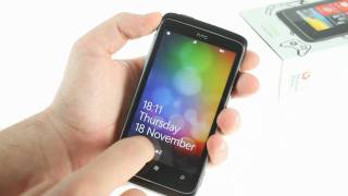 Unboxing the HTC Trophy