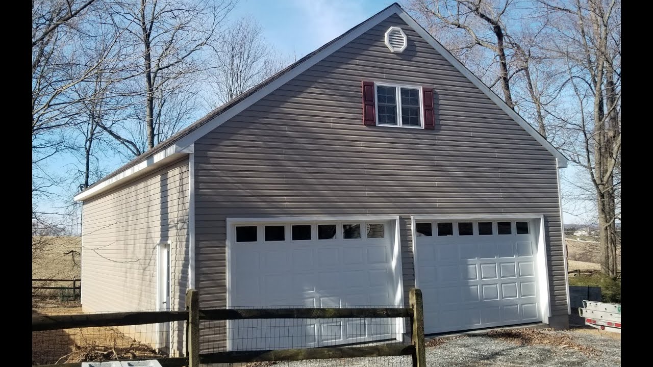 Amish Built Garage Builders, 30' x 40' with Scissor Trusses
