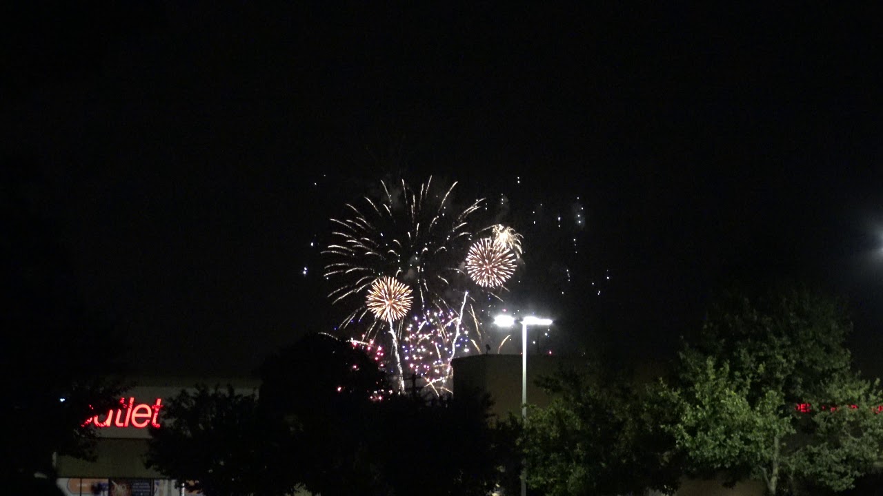 Hagan Park Fireworks July 3, 2018 From Folsom Blvd Part 3 Grand Finale