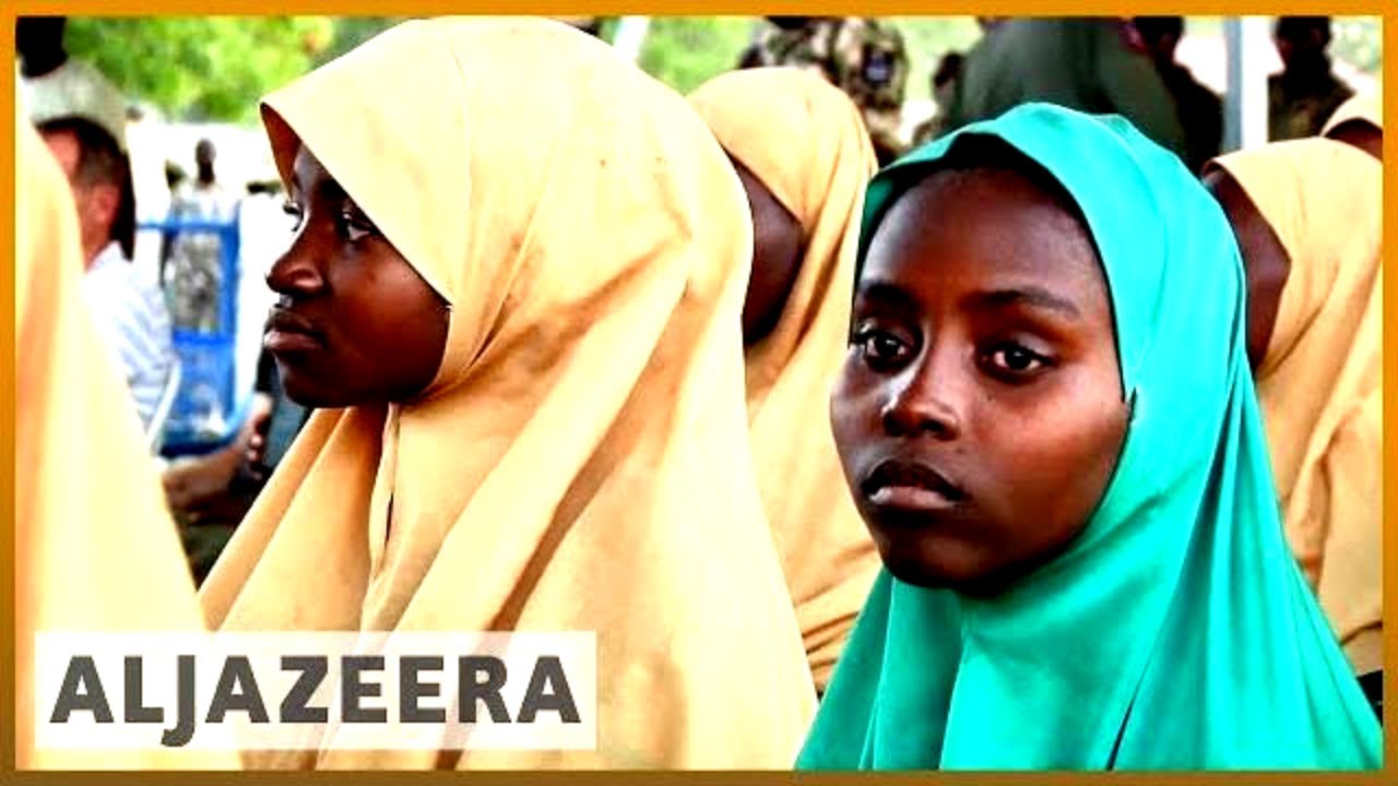🇳🇬 جماعة بوكو حرام تُطلق سراح عشرات التلميذات النيجيريات المختطفات | الجزيرة الإنجليزية
