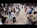 "Внезапно-в-пляс" - флешмоб по-русски - Flashmob-in-Russian