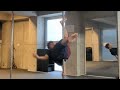 【ポールダンス】練習中