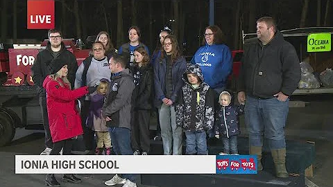 Local high schools collect toys, monetary donations for Toys for Tots