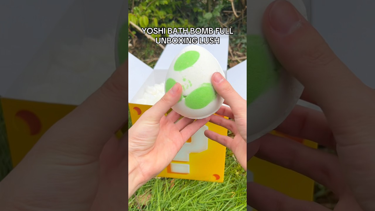 Publiciteit LUSH BE #lush #bathbomb #yoshi #mariogalaxymovie