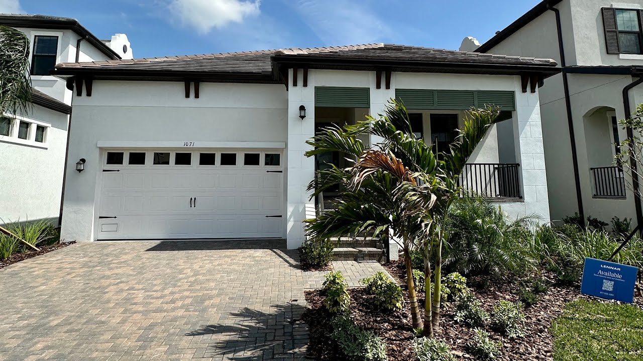 Inside 2 Ruskin Florida New Construction Homes For Sale in Southshore Yacht Club Waterfront