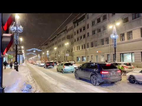 Video: Wanneer gaat het sneeuwen in 2020 in St. Petersburg