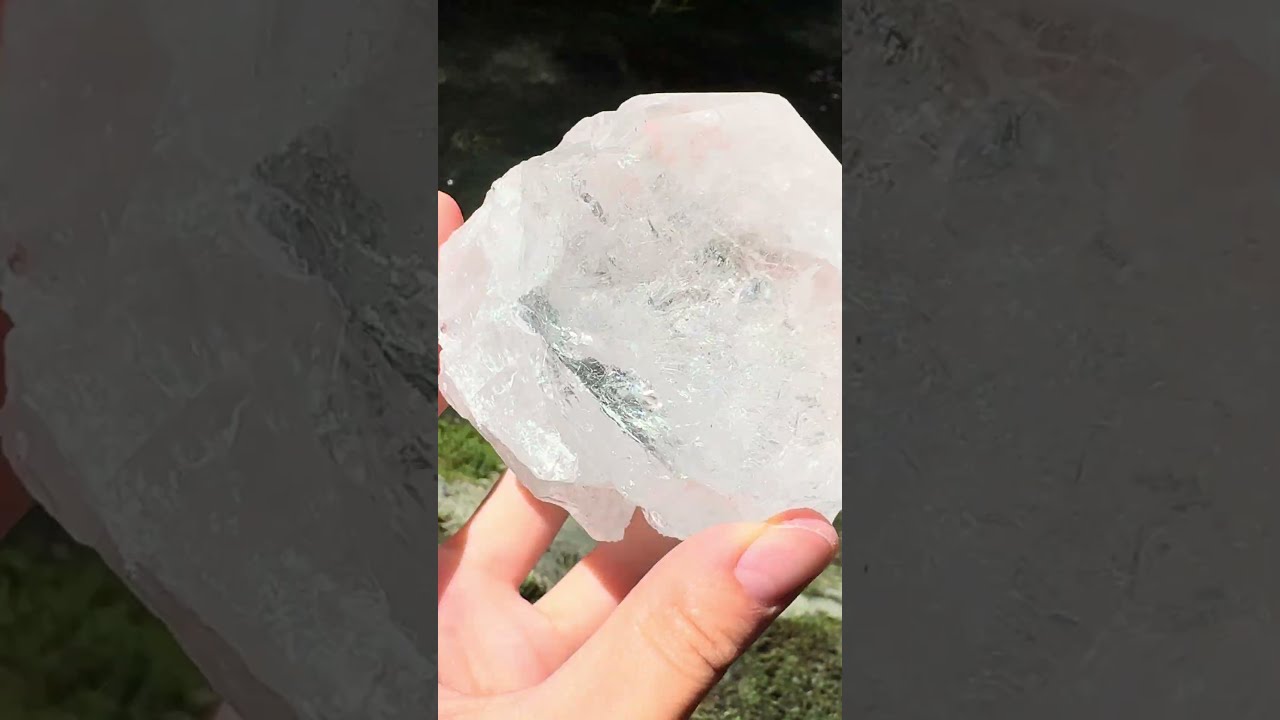 マニハール産ヒマラヤ水晶 希少天然石 高純度クリスタル