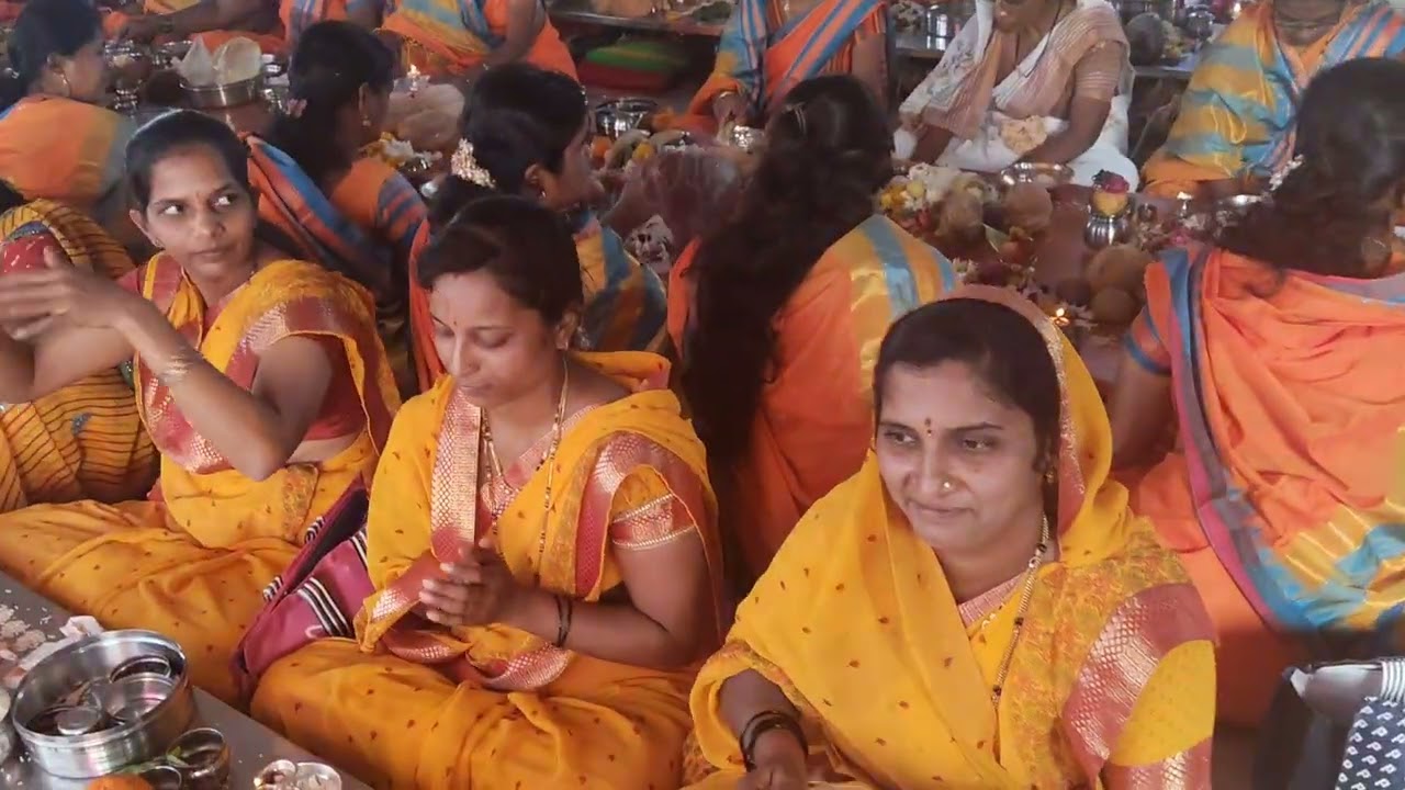 ಪ ಪೂ ಬಾ ಆ ಸಿದ್ದಸೇನ. ಪ ಪೂ ಅಮಿತಸಗಾರ್. ಪ ಪೂ ಪ್ರಶಮಸಾಗರ ಮುನಿಗಳು ಸಾರಾಪೂರದಲ್ಲಿ ಕೂಡಿದ್ದರು.