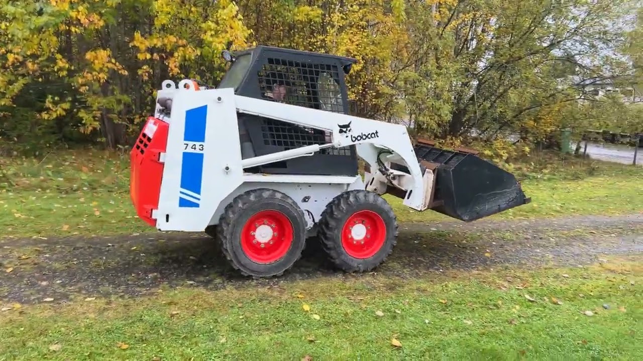 Kompaktlastare Bobcat 743