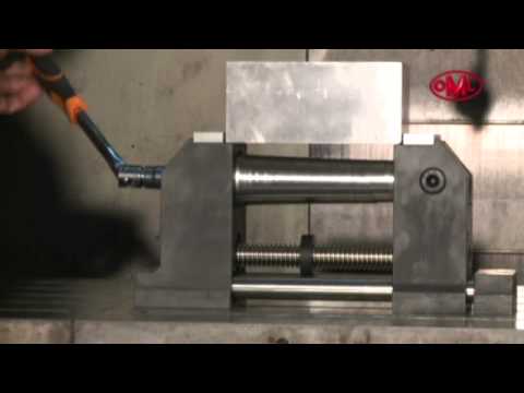 GENIUS 5 AXIS VISE (deutsch)